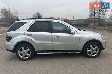 Внедорожник / Кроссовер Mercedes-Benz M-Class 2008 в Киеве