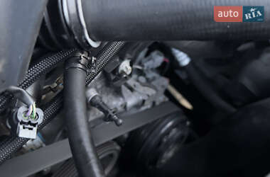 Позашляховик / Кросовер Mercedes-Benz M-Class 2011 в 