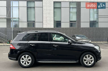 Внедорожник / Кроссовер Mercedes-Benz M-Class 2012 в Киеве