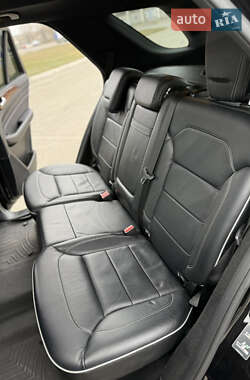 Внедорожник / Кроссовер Mercedes-Benz M-Class 2013 в 
