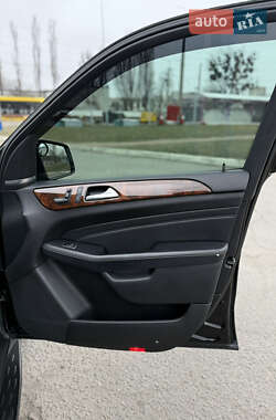 Внедорожник / Кроссовер Mercedes-Benz M-Class 2013 в 