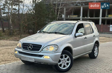 Внедорожник / Кроссовер Mercedes-Benz M-Class 2003 в Костополе