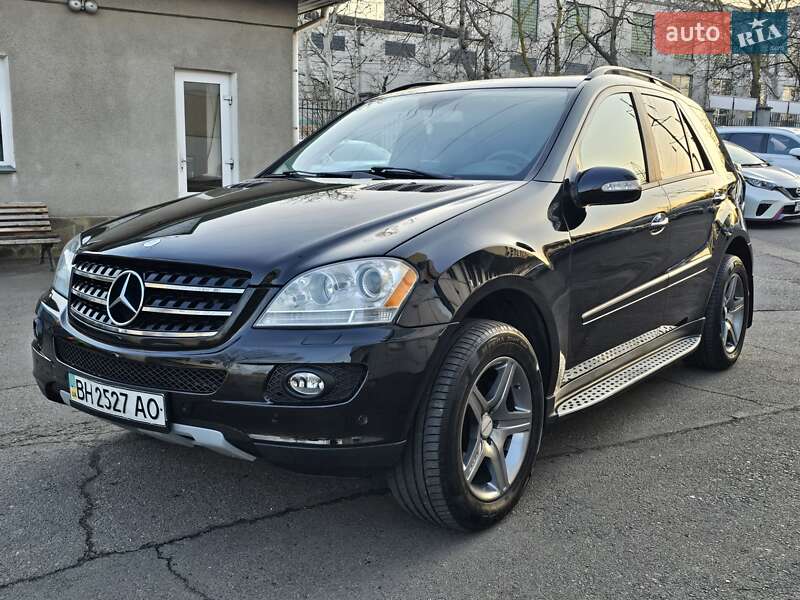Mercedes-Benz M-Class 2006