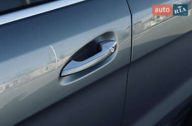 Позашляховик / Кросовер Mercedes-Benz M-Class 2012 в 
