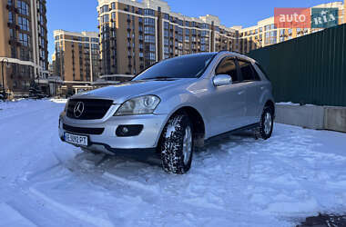 Внедорожник / Кроссовер Mercedes-Benz M-Class 2006 в Киеве