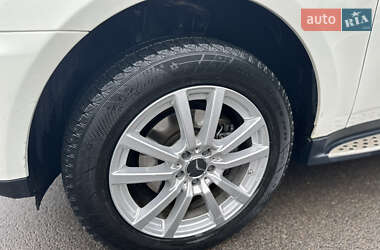Внедорожник / Кроссовер Mercedes-Benz M-Class 2011 в 
