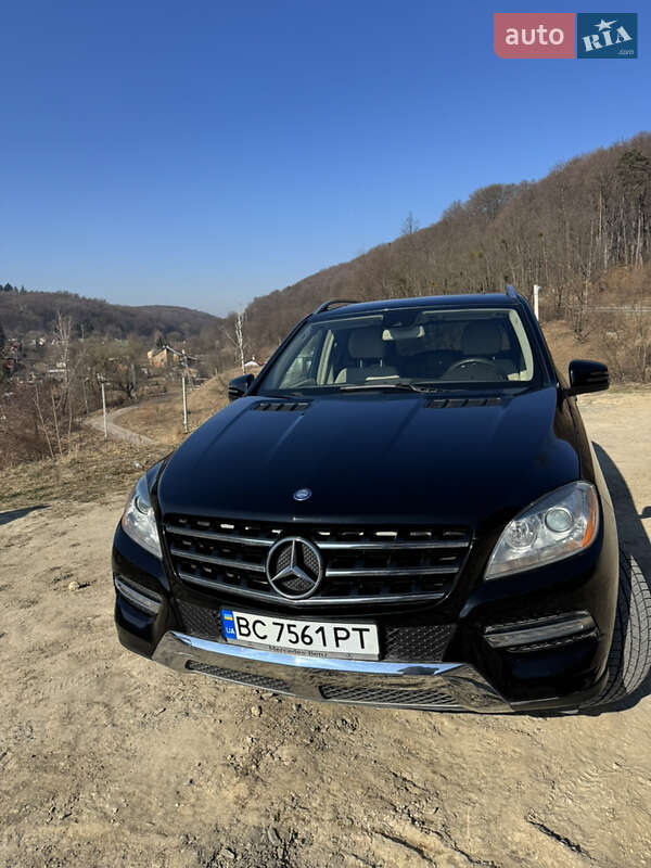 Позашляховик / Кросовер Mercedes-Benz M-Class 2013 в Львові