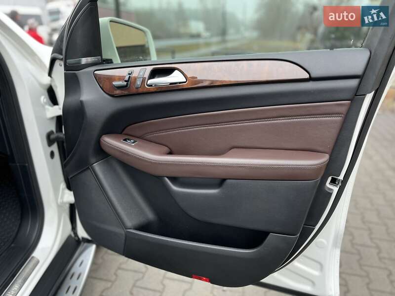 Внедорожник / Кроссовер Mercedes-Benz M-Class 2014 в Ковеле