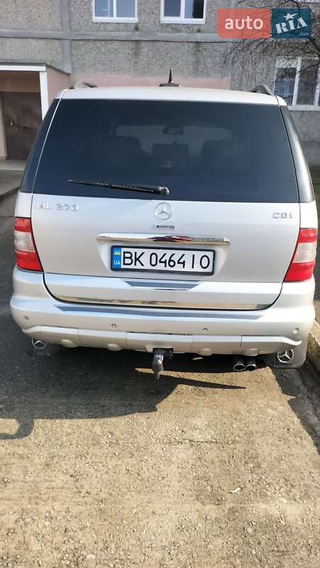 Внедорожник / Кроссовер Mercedes-Benz M-Class 2003 в Вараше