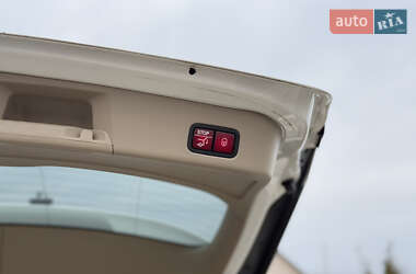Внедорожник / Кроссовер Mercedes-Benz M-Class 2012 в 