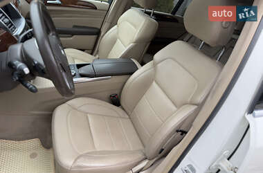 Внедорожник / Кроссовер Mercedes-Benz M-Class 2012 в 