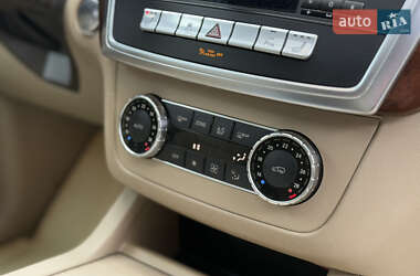 Внедорожник / Кроссовер Mercedes-Benz M-Class 2012 в 