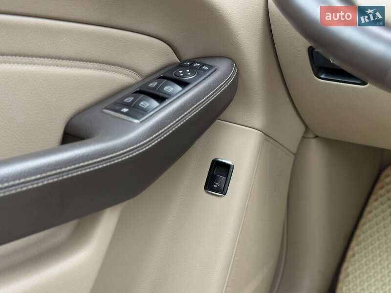 Внедорожник / Кроссовер Mercedes-Benz M-Class 2012 в Летичеве