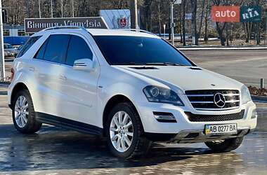 Внедорожник / Кроссовер Mercedes-Benz M-Class 2010 в 