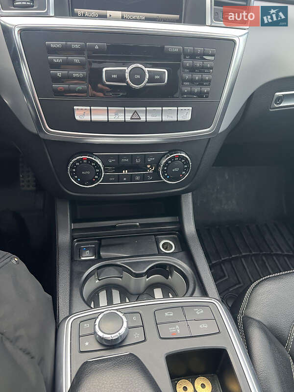 Позашляховик / Кросовер Mercedes-Benz M-Class 2013 в Луцьку