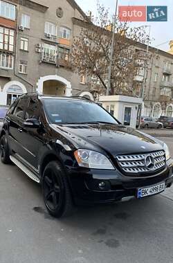 Внедорожник / Кроссовер Mercedes-Benz M-Class 2008 в 
