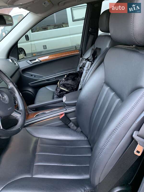 Внедорожник / Кроссовер Mercedes-Benz M-Class 2008 в Киеве
