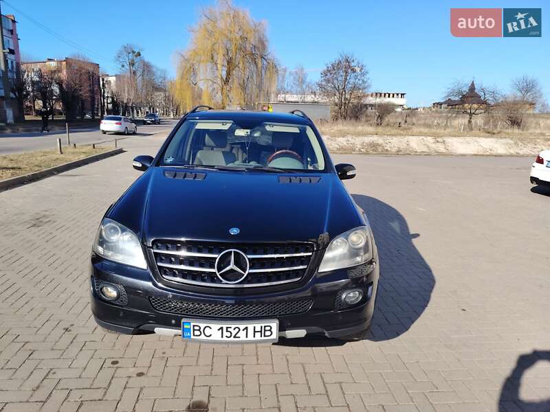 Внедорожник / Кроссовер Mercedes-Benz M-Class 2006 в Шептицькому