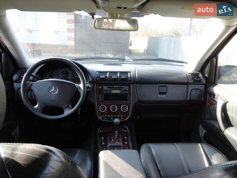 Позашляховик / Кросовер Mercedes-Benz M-Class 2004 в Люботині