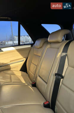 Внедорожник / Кроссовер Mercedes-Benz M-Class 2009 в 