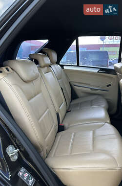Внедорожник / Кроссовер Mercedes-Benz M-Class 2009 в 