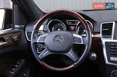 Внедорожник / Кроссовер Mercedes-Benz M-Class 2012 в Киеве