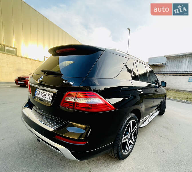 Внедорожник / Кроссовер Mercedes-Benz M-Class 2014 в Киеве