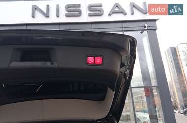 Внедорожник / Кроссовер Mercedes-Benz M-Class 2014 в 