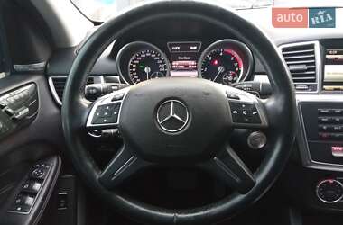 Внедорожник / Кроссовер Mercedes-Benz M-Class 2014 в 