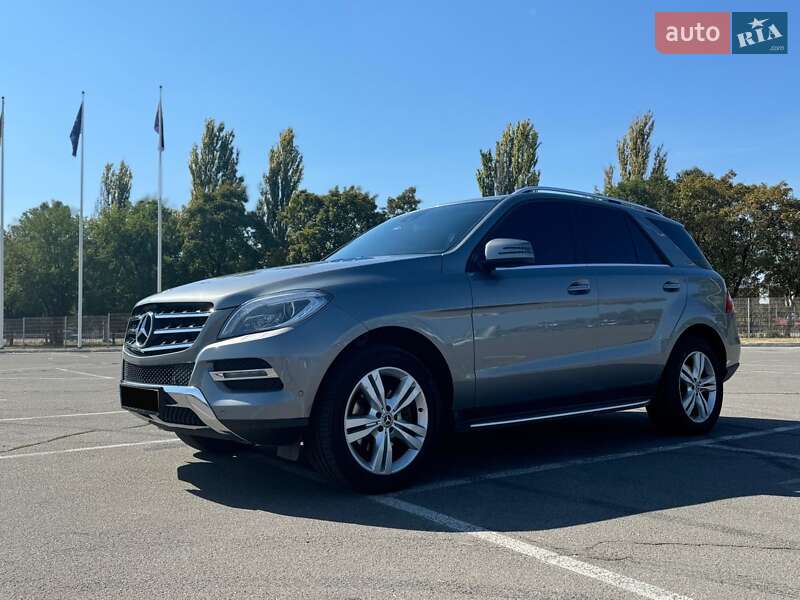 Внедорожник / Кроссовер Mercedes-Benz M-Class 2013 в Днепре