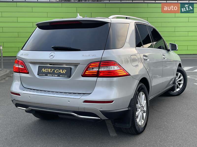 Внедорожник / Кроссовер Mercedes-Benz M-Class 2013 в Киеве