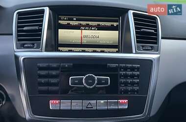Внедорожник / Кроссовер Mercedes-Benz M-Class 2013 в 