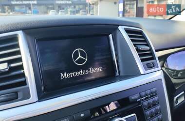 Внедорожник / Кроссовер Mercedes-Benz M-Class 2015 в 