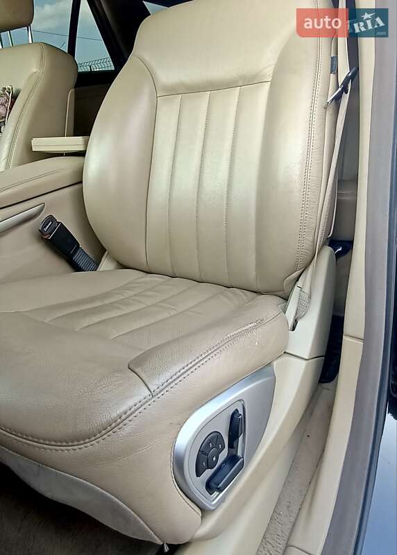 Внедорожник / Кроссовер Mercedes-Benz M-Class 2006 в Первомайске