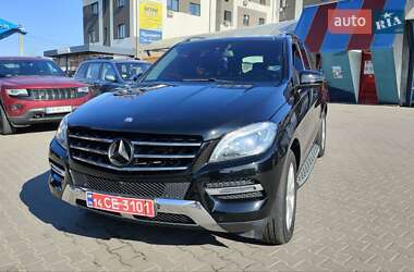 Внедорожник / Кроссовер Mercedes-Benz M-Class 2015 в 