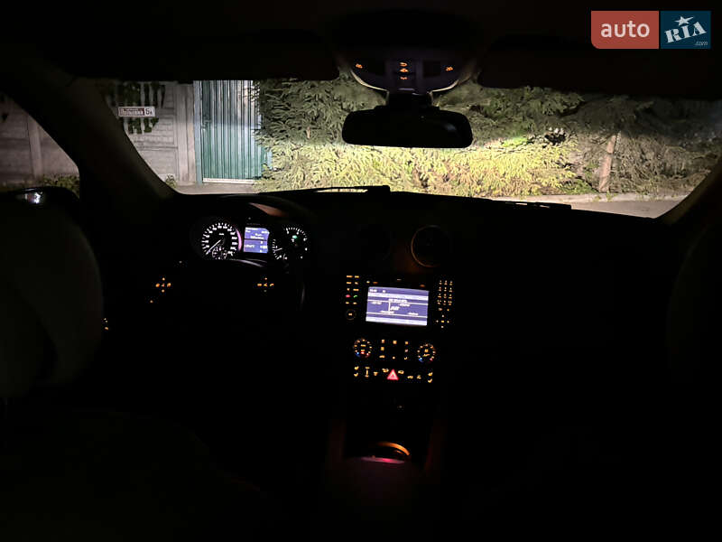 Внедорожник / Кроссовер Mercedes-Benz M-Class 2010 в Киеве