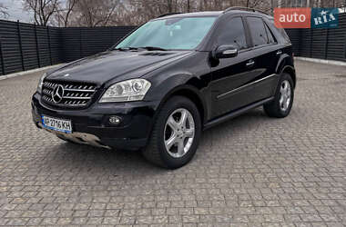 Позашляховик / Кросовер Mercedes-Benz M-Class 2008 в Запоріжжі