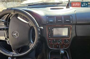 Внедорожник / Кроссовер Mercedes-Benz M-Class 2000 в 