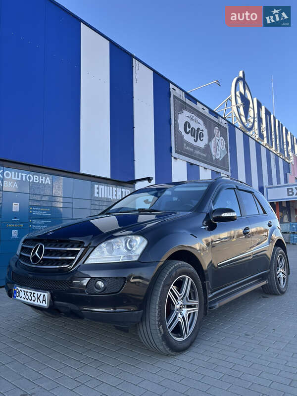 Внедорожник / Кроссовер Mercedes-Benz M-Class 2007 в Дрогобыче