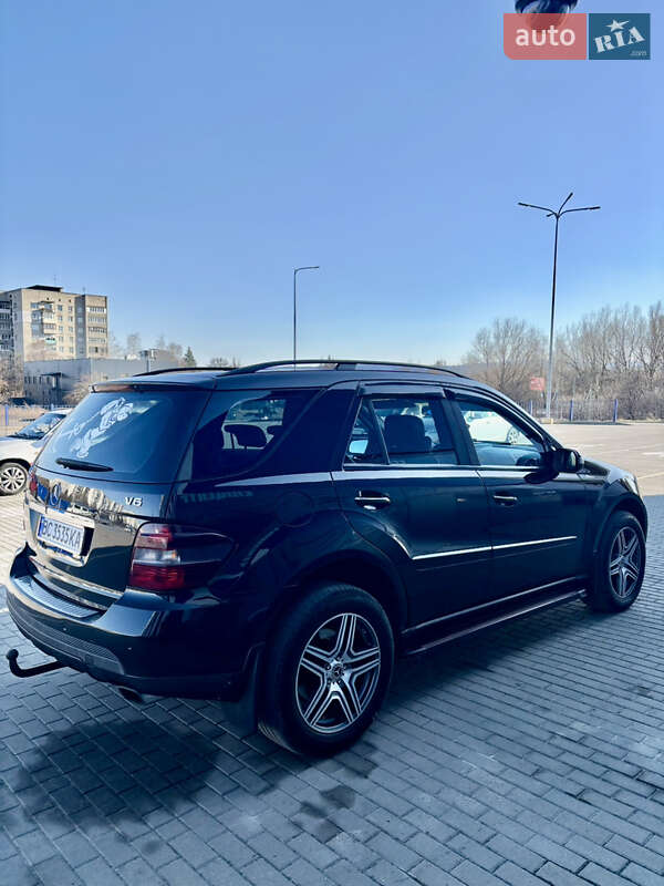 Внедорожник / Кроссовер Mercedes-Benz M-Class 2007 в Дрогобыче
