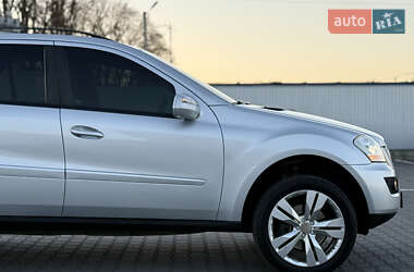 Внедорожник / Кроссовер Mercedes-Benz M-Class 2008 в 