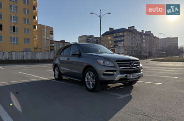 Внедорожник / Кроссовер Mercedes-Benz M-Class 2013 в 