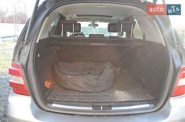 Внедорожник / Кроссовер Mercedes-Benz M-Class 2006 в 