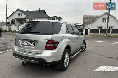 Позашляховик / Кросовер Mercedes-Benz M-Class 2007 в 