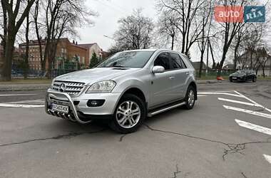 Позашляховик / Кросовер Mercedes-Benz M-Class 2007 в 