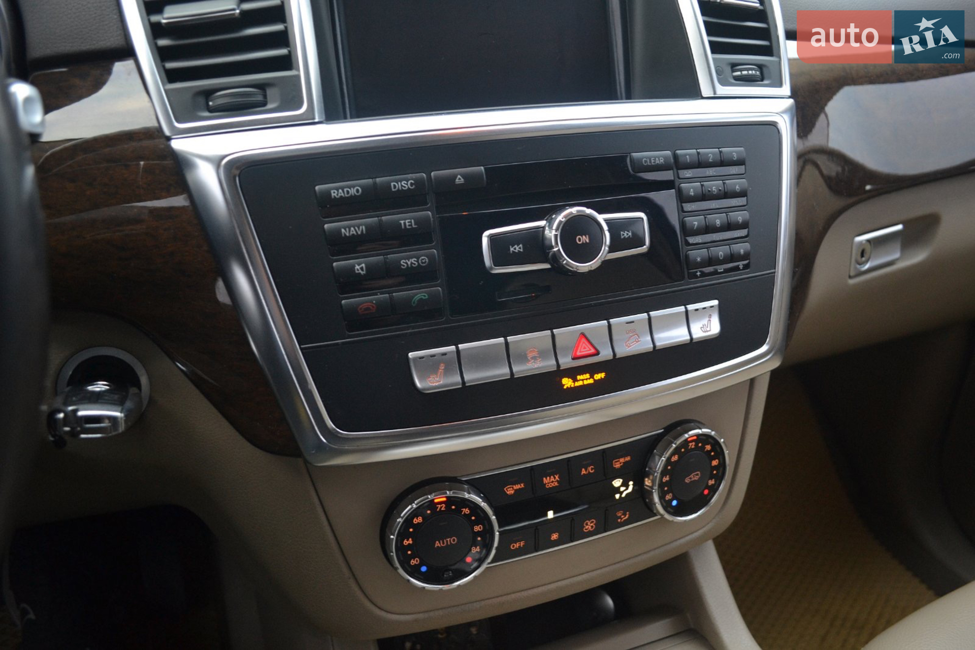 2012 Mercedes-Benz M-klasse - мініатюра 12