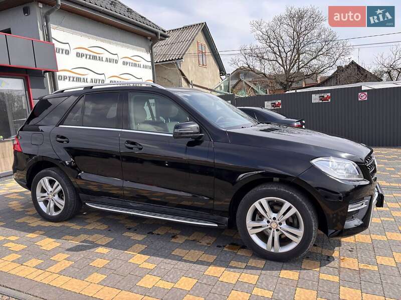 Позашляховик / Кросовер Mercedes-Benz M-Class 2014 в Львові