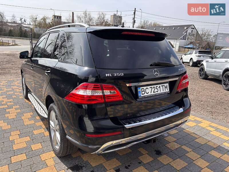 Позашляховик / Кросовер Mercedes-Benz M-Class 2014 в Львові
