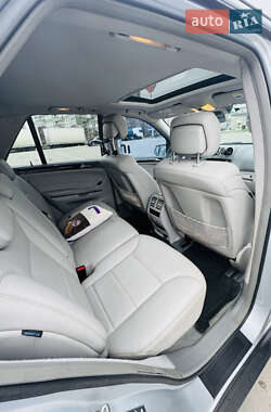 Внедорожник / Кроссовер Mercedes-Benz M-Class 2009 в 