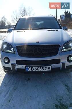 Внедорожник / Кроссовер Mercedes-Benz M-Class 2006 в 